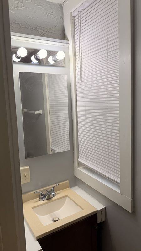 841 E Philadelphia St ##1 - Photo 3 of 24