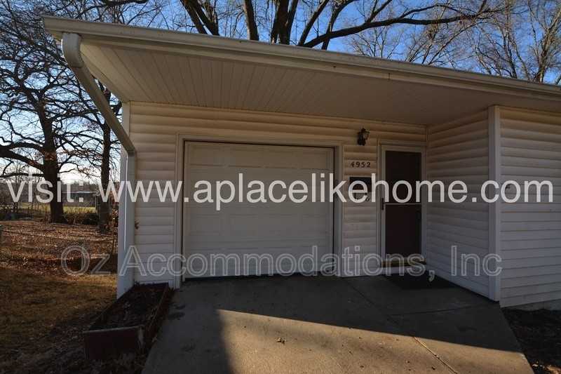 4952 N Garfield Ave - Photo 4 of 27