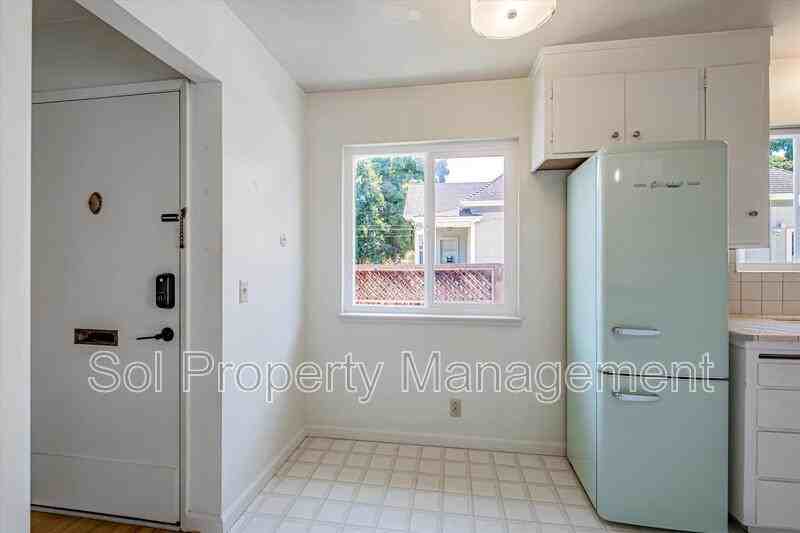 515 Cayuga St - Photo 7 of 20