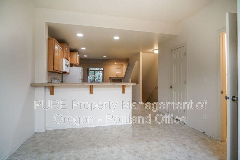 1572 Sw 175th Ave - Photo 3 of 28