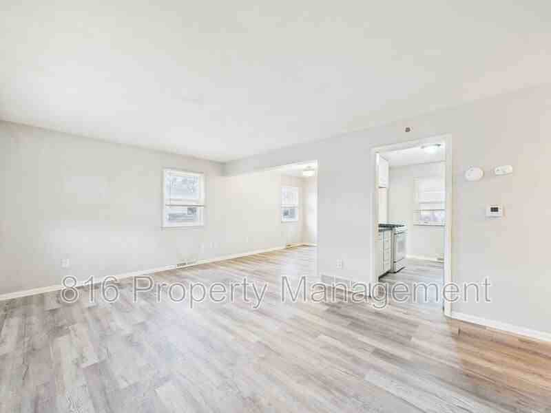 405 E Culton St - Photo 2 of 22