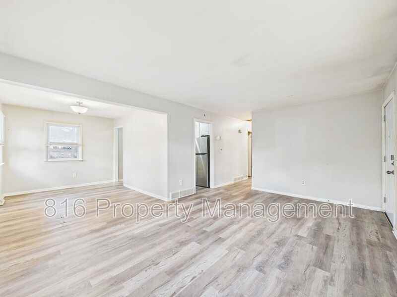 405 E Culton St - Photo 3 of 22
