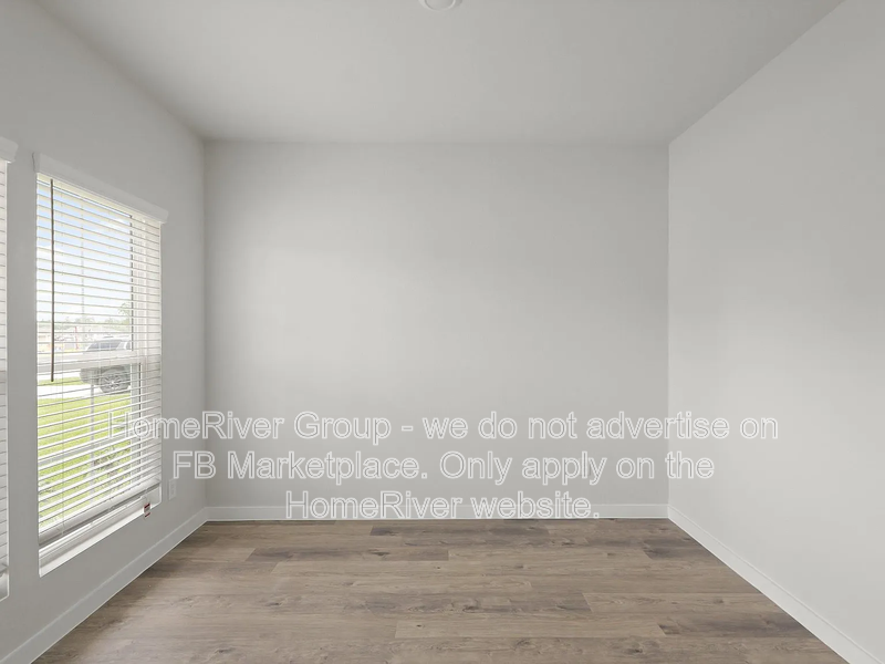 436 Shoreview Dr - Photo 4 of 35