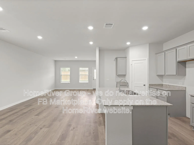 436 Shoreview Dr - Photo 6 of 35