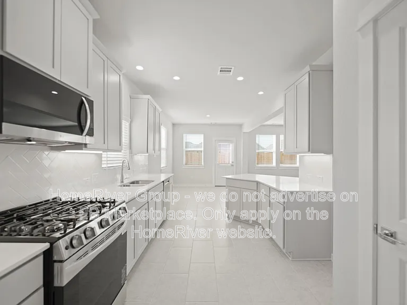 8410 Hunterwyck Ln - Photo 6 of 26