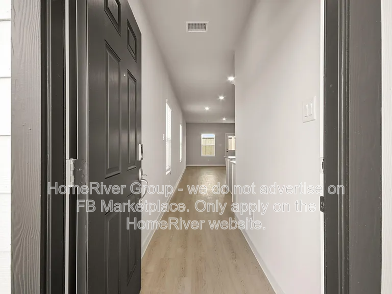 17836 Lionheart Rd - Photo 5 of 26