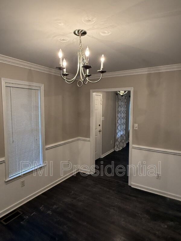 1218 Ryanwood Ct - Photo 4 of 15