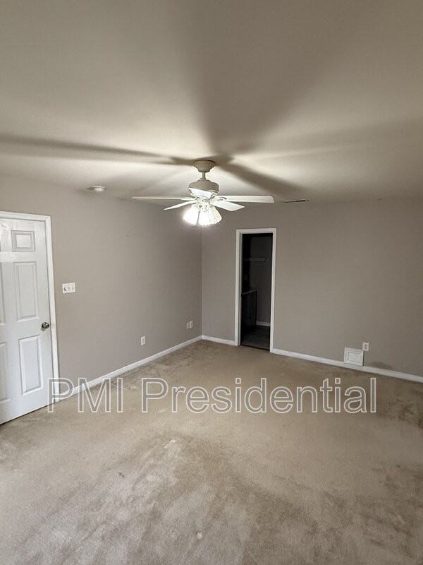 1218 Ryanwood Ct - Photo 7 of 15