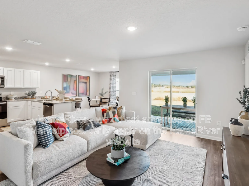 2523 Nw 23rd Ave - Photo 2 of 22