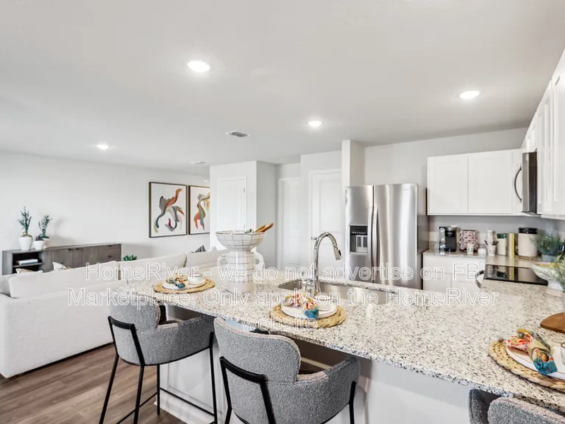 2523 Nw 23rd Ave - Photo 5 of 22