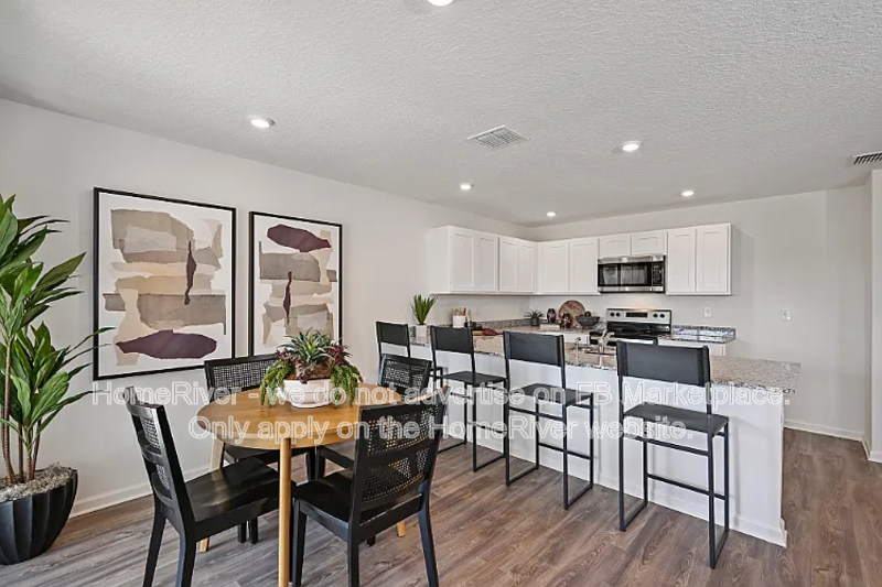 15621 Sw 19th Ter - Photo 3 of 20