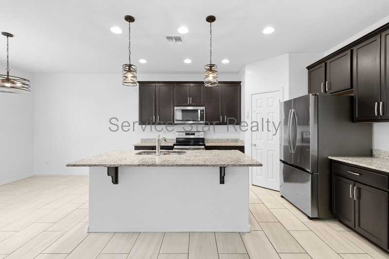 2254 E University Dr #4 - Photo 5 of 25