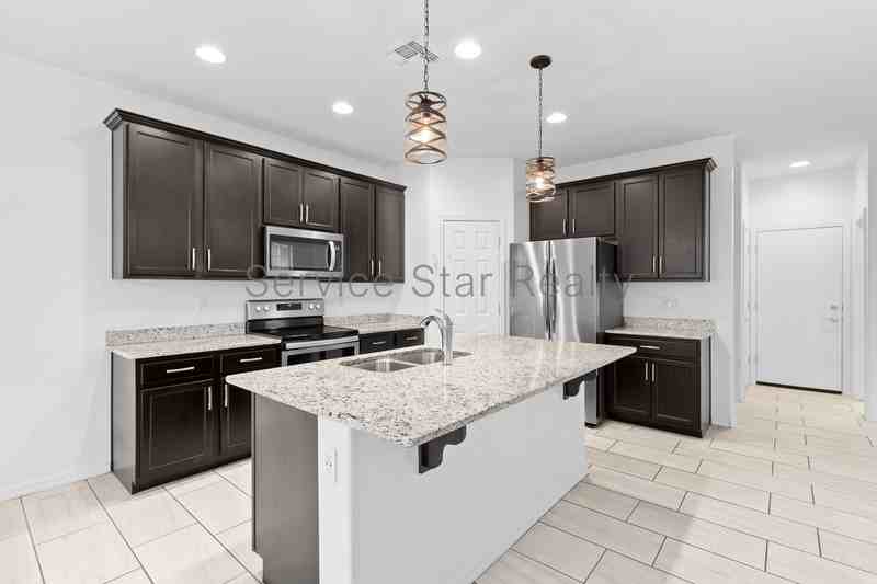 2254 E University Dr #4 - Photo 6 of 25