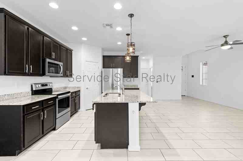 2254 E University Dr #4 - Photo 7 of 25