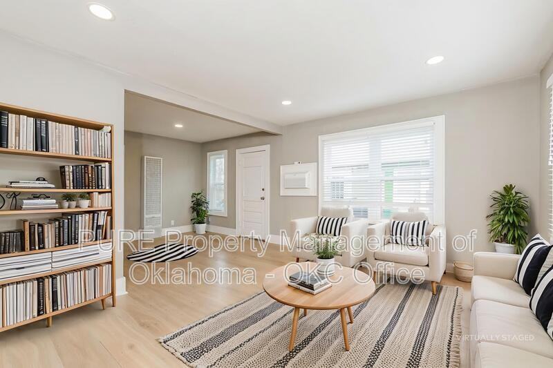 2141 Nw 29th St - Photo 4 of 19