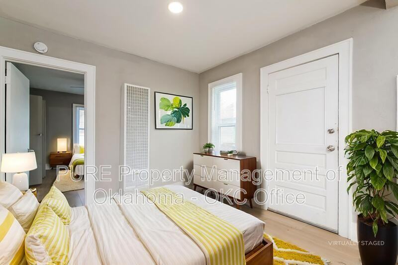 2141 Nw 29th St - Photo 7 of 19