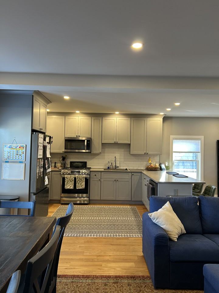 319 Washington St #3 - Photo 3 of 50