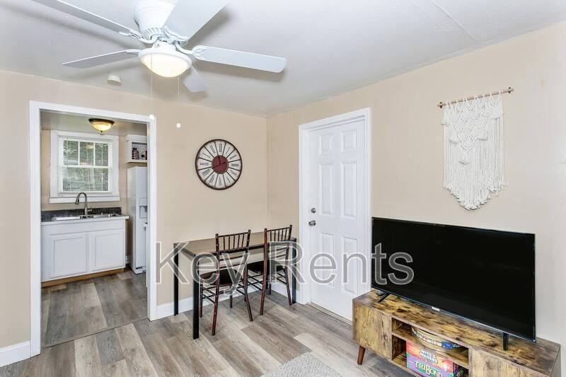 1003 Concordia Blvd - Photo 4 of 12