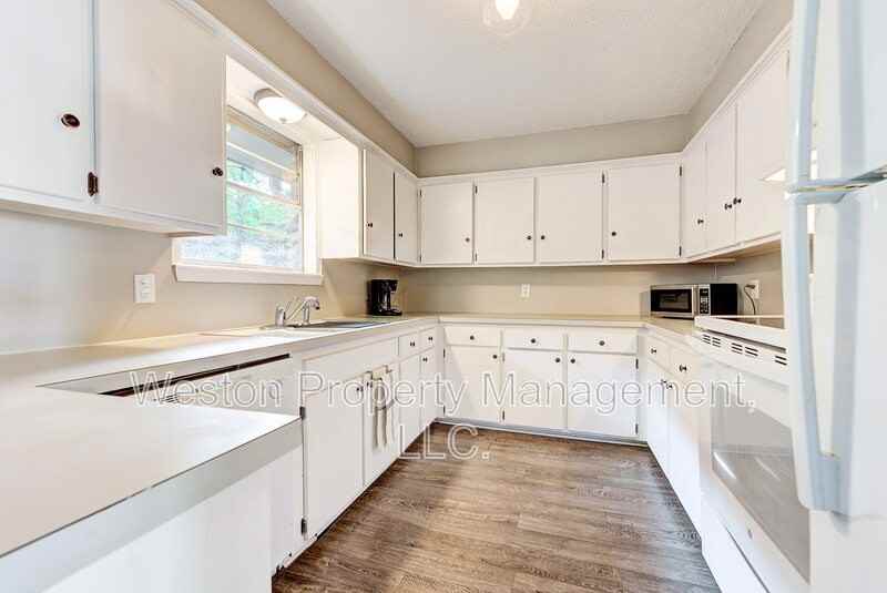 4104 Mason Dr - Photo 5 of 11