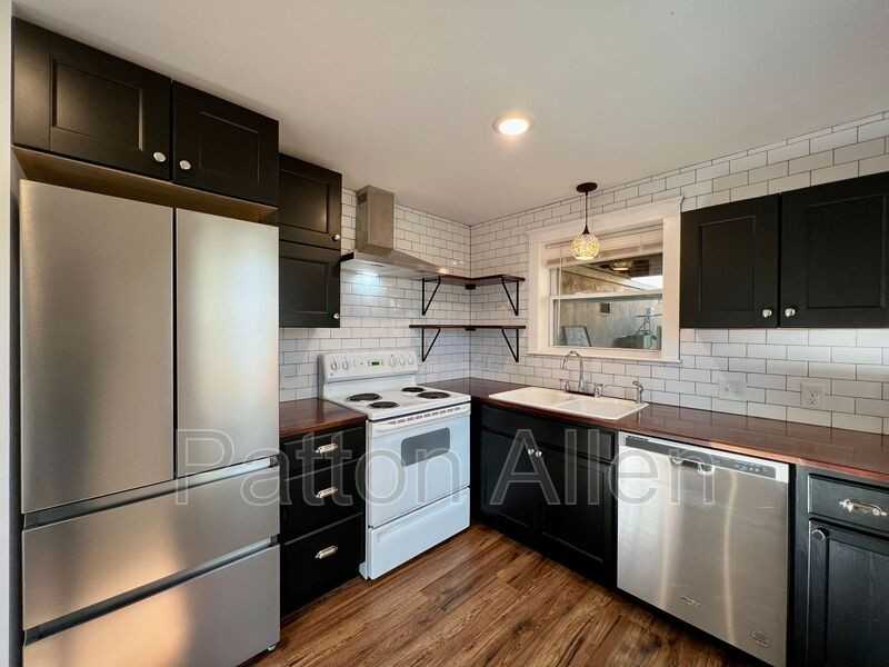 125 Burton St #001 - Photo 6 of 16