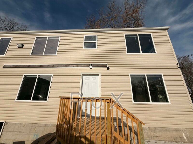 117-121 S Byers Apartments - Photo 2 of 14