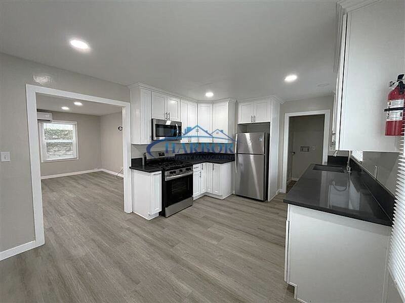 539 E 223rd St #539 - Photo 5 of 14