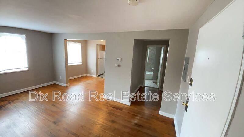 1519 S Smithville Rd #3 - Photo 7 of 23