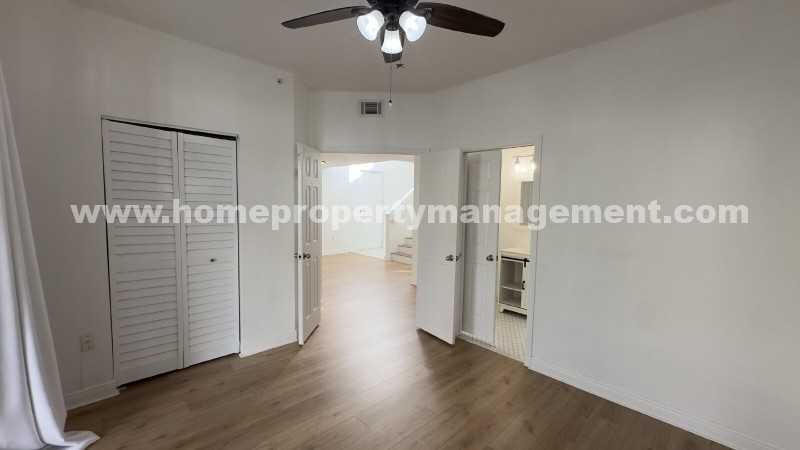 1136 Town Center Dr - Photo 6 of 29