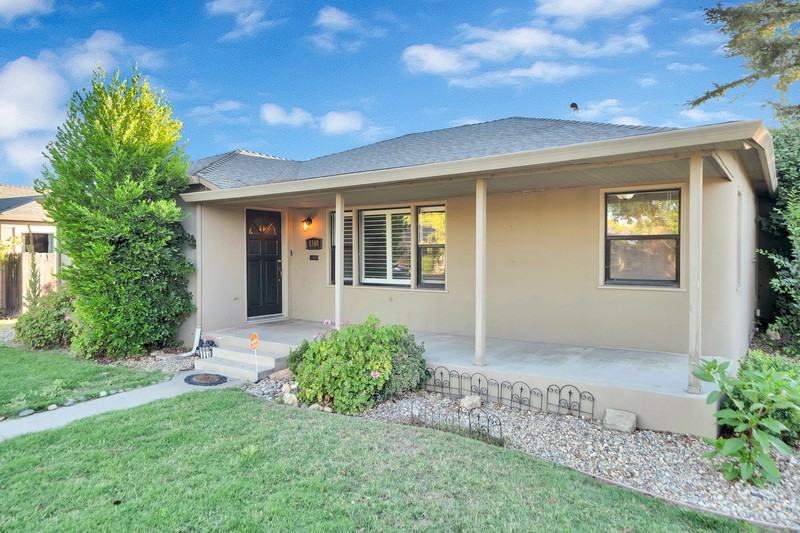 1301 S Lee Ave - Photo 4 of 33