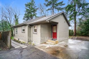 814 Ne 67th Ave - Photo 1 of 1