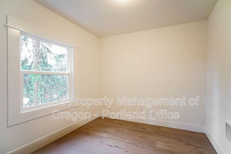 814 Ne 67th Ave - Photo 7 of 19