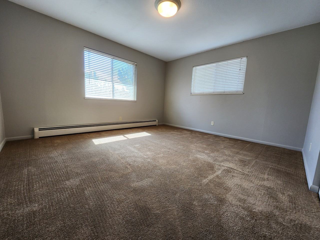 950 Big Thompson Ave #1212 - Photo 4 of 7