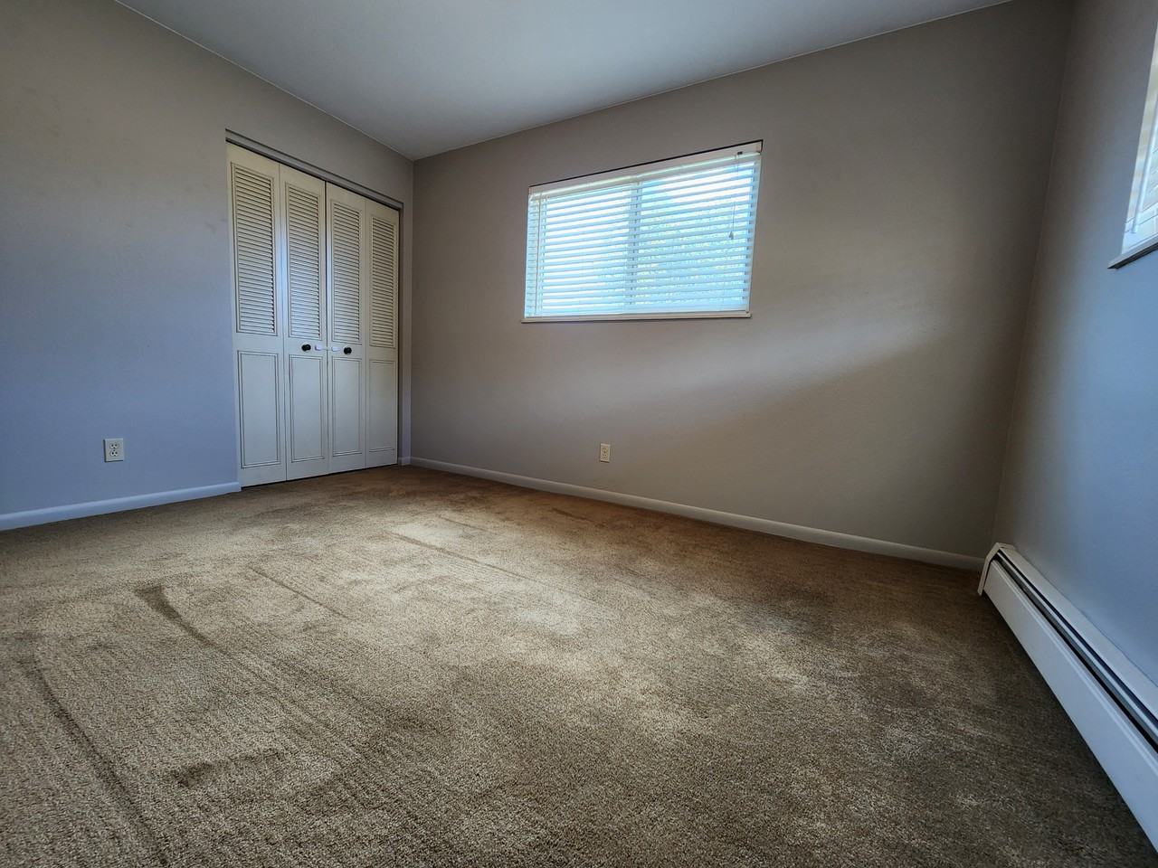 950 Big Thompson Ave #1212 - Photo 7 of 7