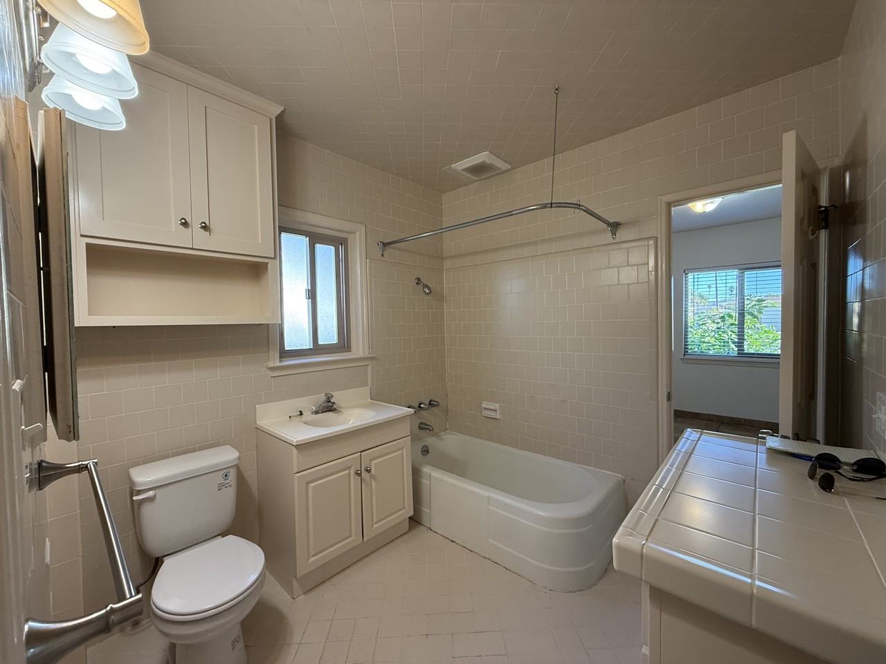 223 N D St - Photo 5 of 20