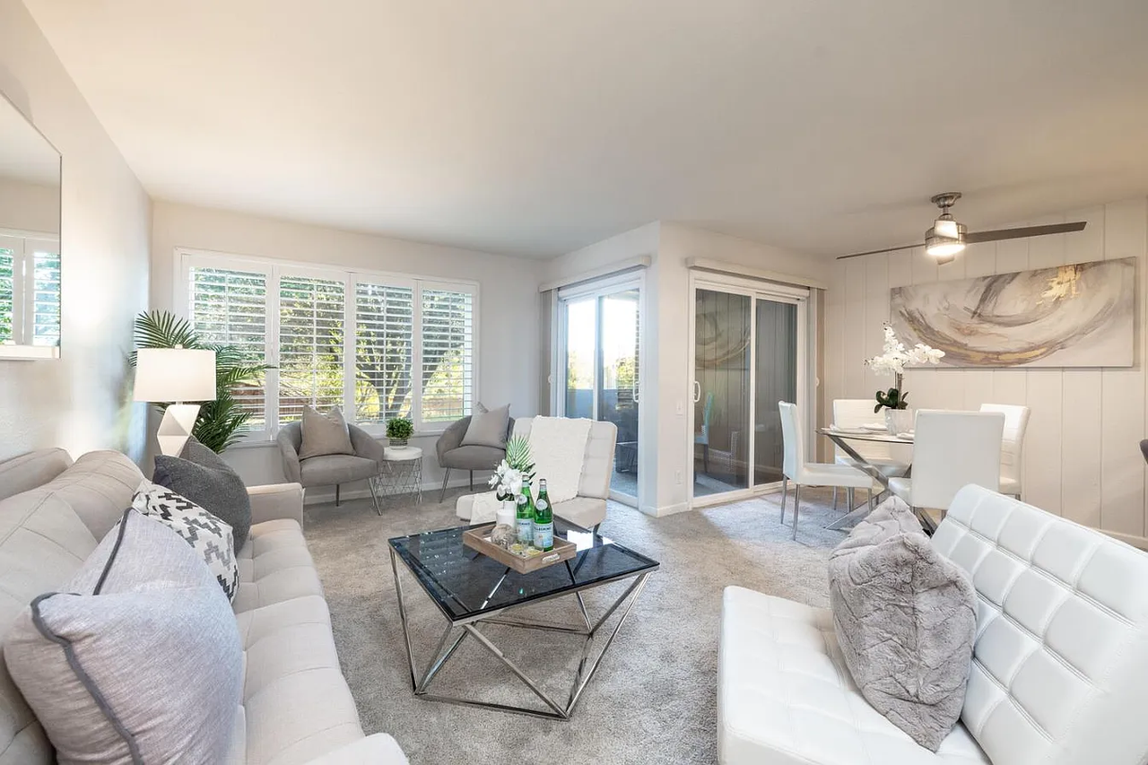 3335 La Mesa Dr - Photo 3 of 13