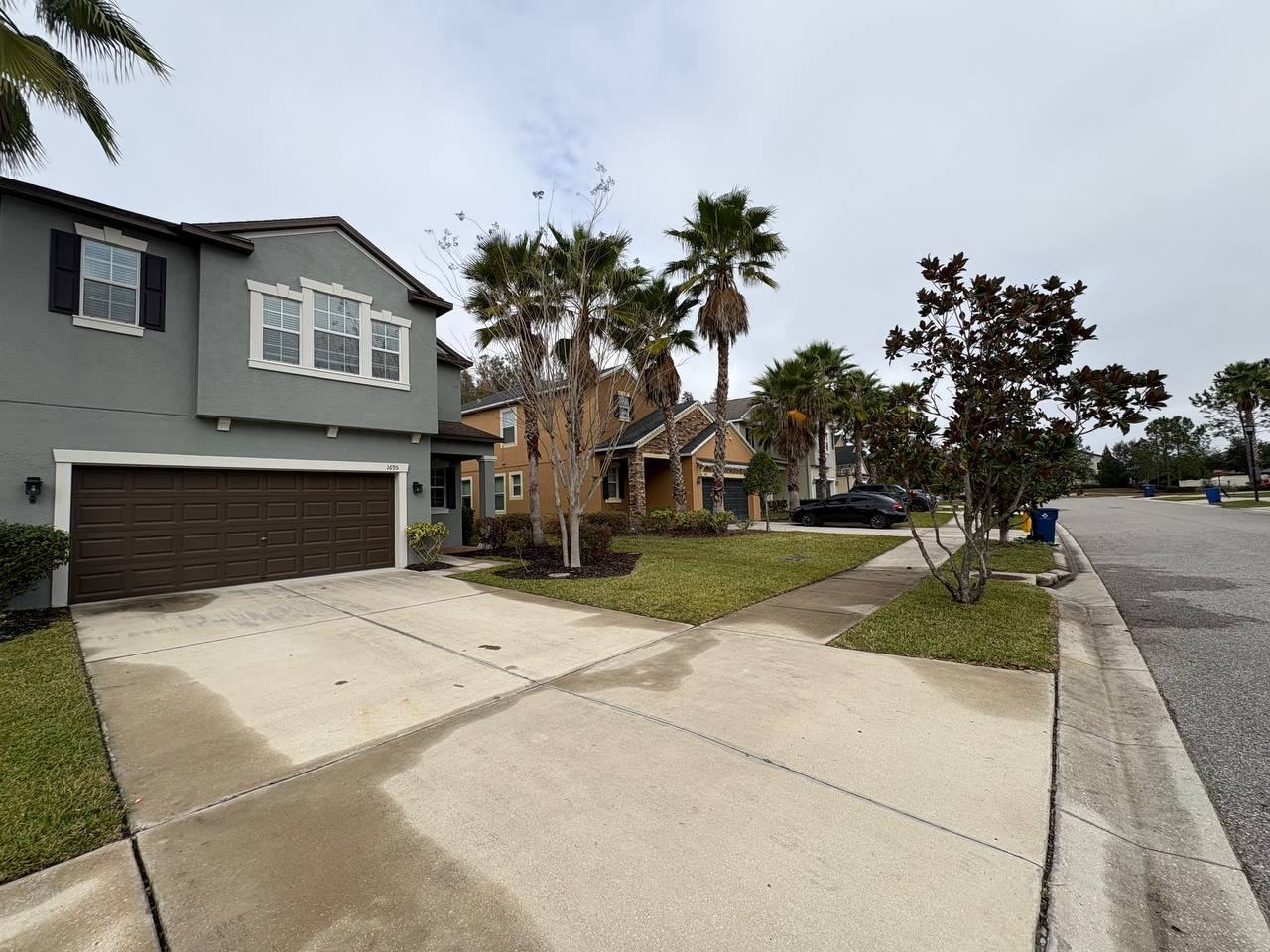 1695 Ludington Ave - Photo 2 of 31