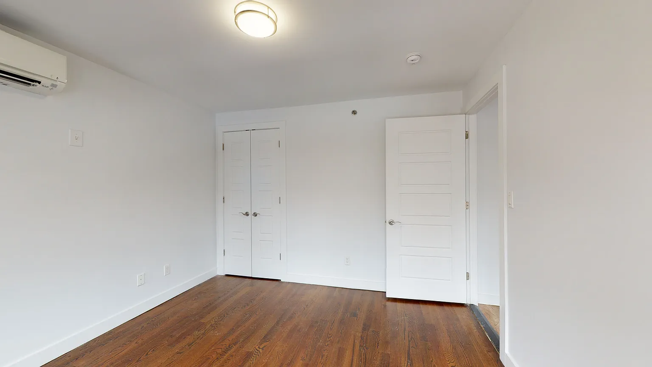 17716 Wexford Ter #401 - Photo 7 of 9