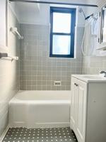 featured image of 239 E Mosholu Pkwy N #2C