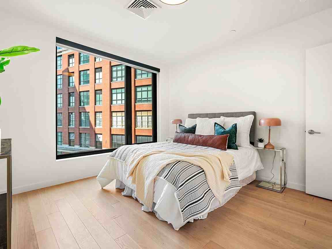 15 Colliston Rd - Photo 4 of 8