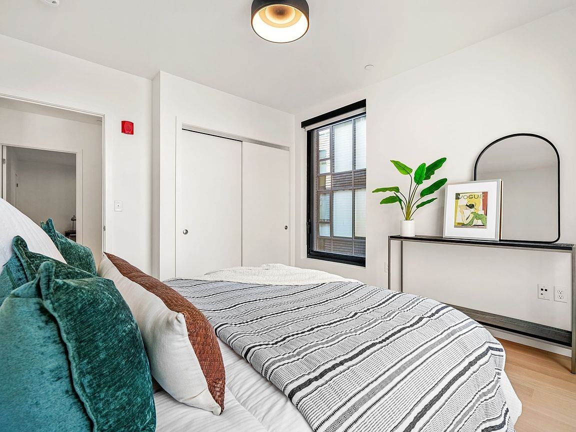 15 Colliston Rd - Photo 5 of 8