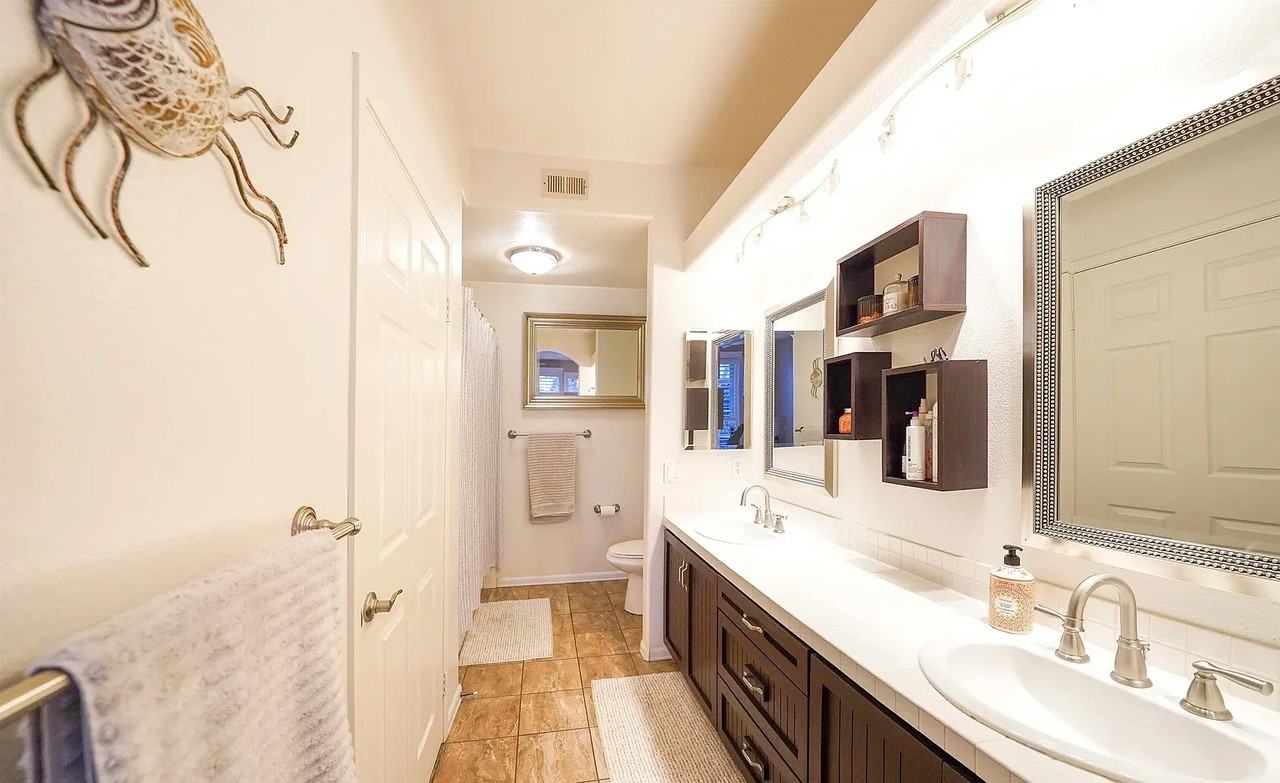 12047 Tivoli Park Row - Photo 2 of 8