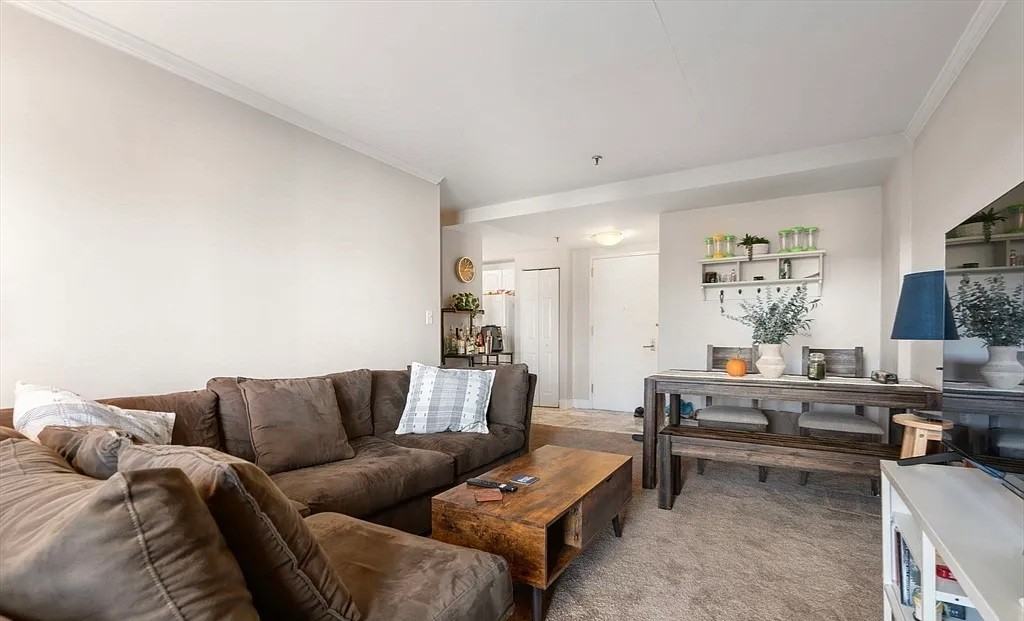 15 N Beacon St - Photo 7 of 8