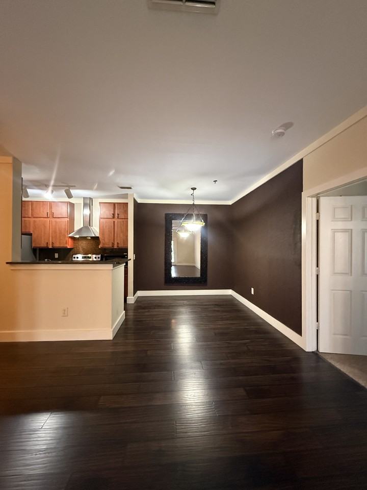 600 Vista Lake Dr #106 - Photo 2 of 16