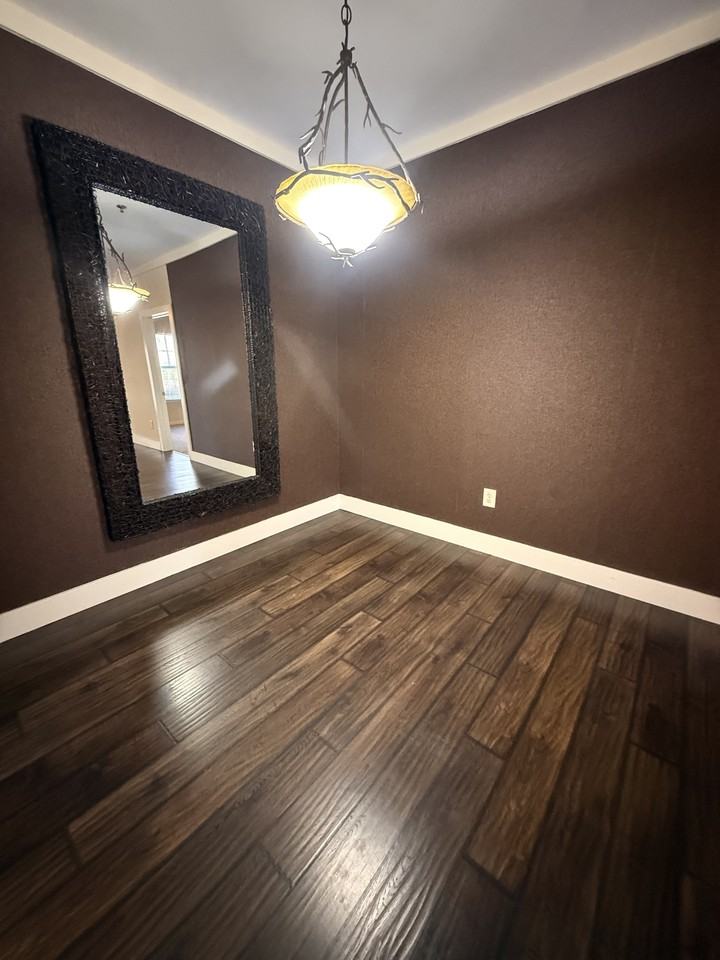 600 Vista Lake Dr #106 - Photo 3 of 16