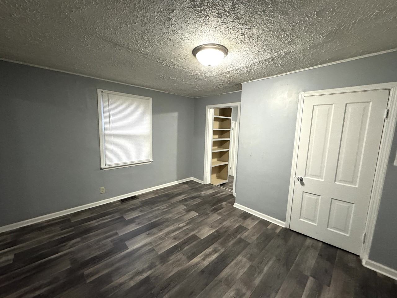 731 Lincoln St - Photo 6 of 21