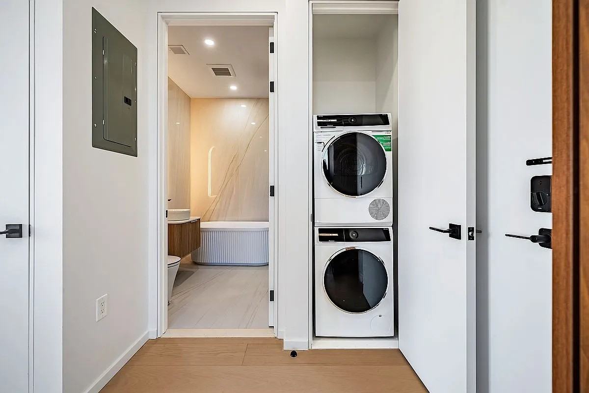 3116 21st St #PH1G - Photo 7 of 11