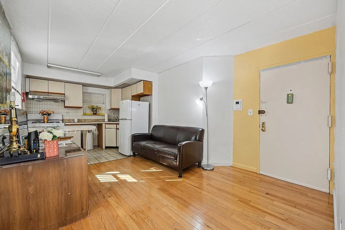 13336 41st Rd #3C - Photo 2 of 9