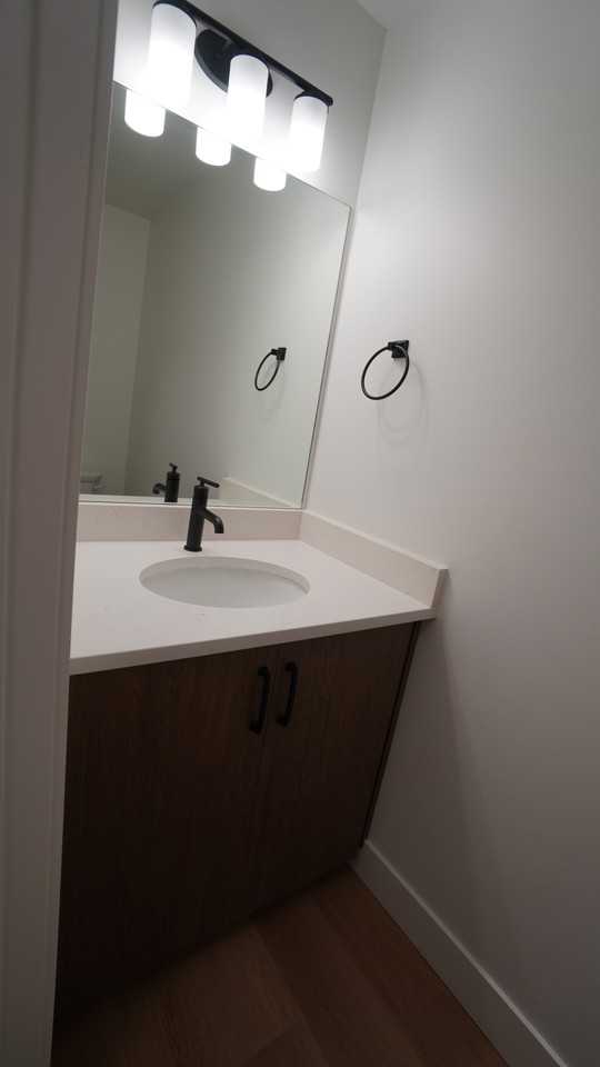 388 N Liberty Cove Dr - Photo 4 of 29