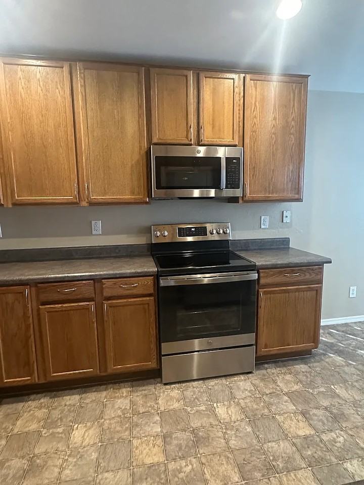 11980 W Dos Rios Dr - Photo 5 of 22