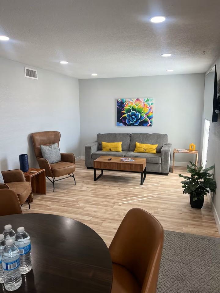 3393 Kearsage Dr - Photo 6 of 29